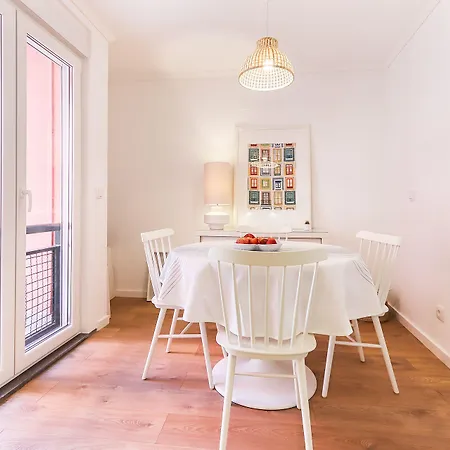 Cosy - Sonias Lissabon